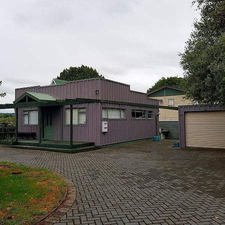 Central Taupo Townhouse Exterior photo
